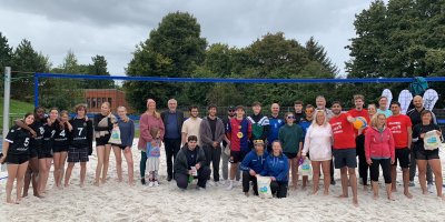 Fair aufschlagen, gemeinsam punkten – faire Volleyballturnier an der Beruflichen Schule des Kreises Stormarn