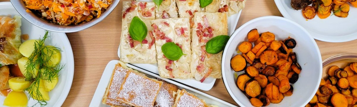 Kulinarik, Kultur und Miteinander – Hier entsteht ein Kochbuch, das verbindet! Berufliche Schule des Kreises Stormarn in Bad Oldesloe Kulinarik, Kultur und Miteinander – Hier entsteht ein Kochbuch, das verbindet! Berufliche Schule des Kreises Stormarn in Bad Oldesloe