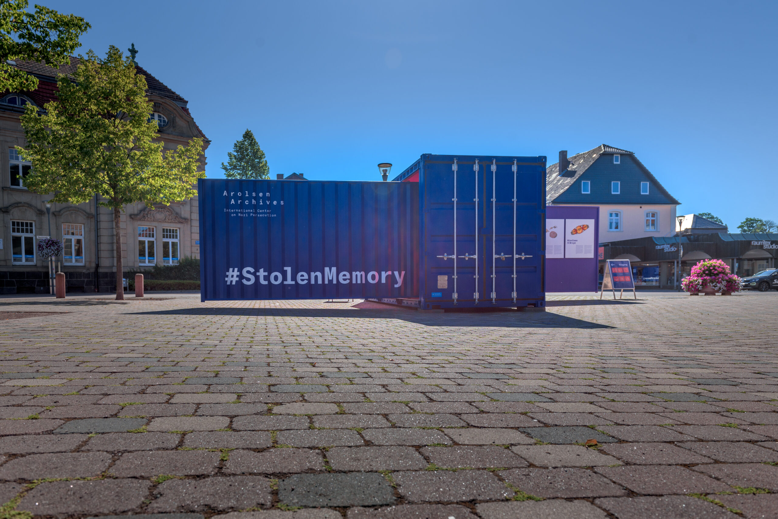 StolenMemory Container